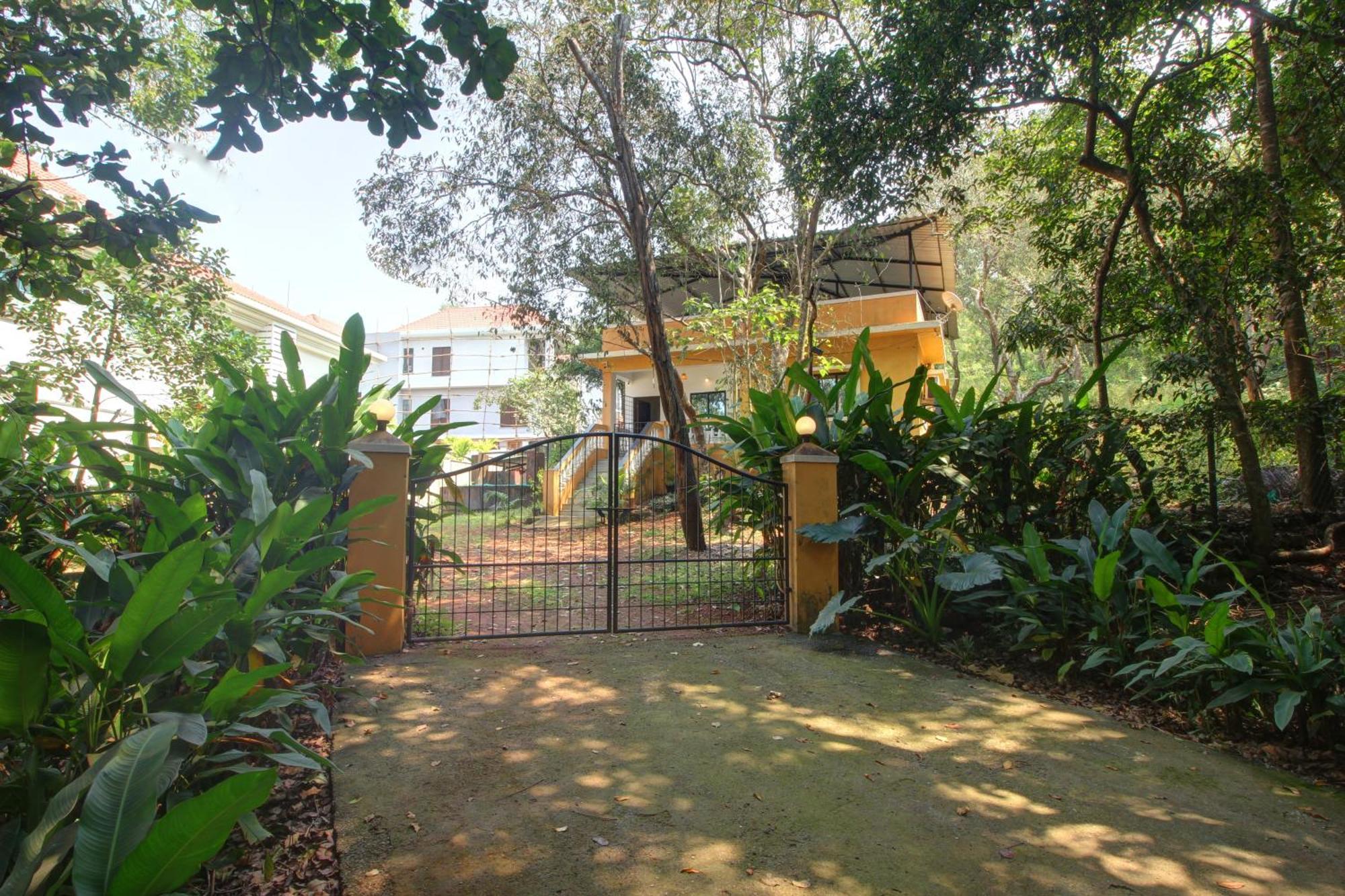 Genesis Abode - Cosy 2 Bhk Home In Assagao - 5 Km From Anjuna & Vagator Beaches Mapusa Buitenkant foto